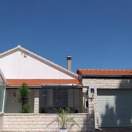 Camelia ゲストハウス